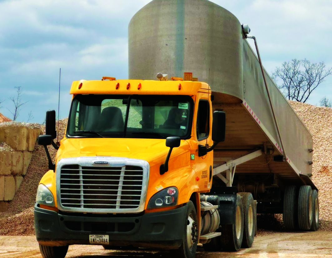 Aluminum end dumps are trailers made from aluminum used for transporting
                             loose materials such as sand, gravel, and demolition waste. They feature a
                             hydraulic mechanism that tilts the trailer bed to dump the load from the rear.